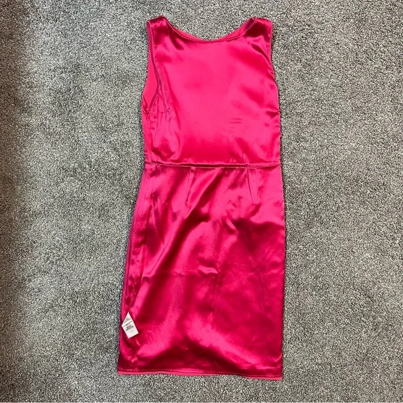 Alice + Olivia peplum dress. - Picture 10 of 14